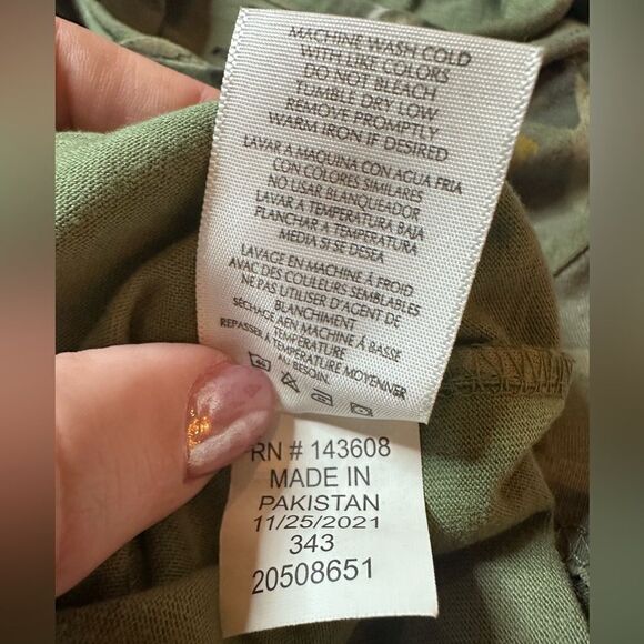 True Religion Hooded Tee (24 Months) - Picture 6 of 6